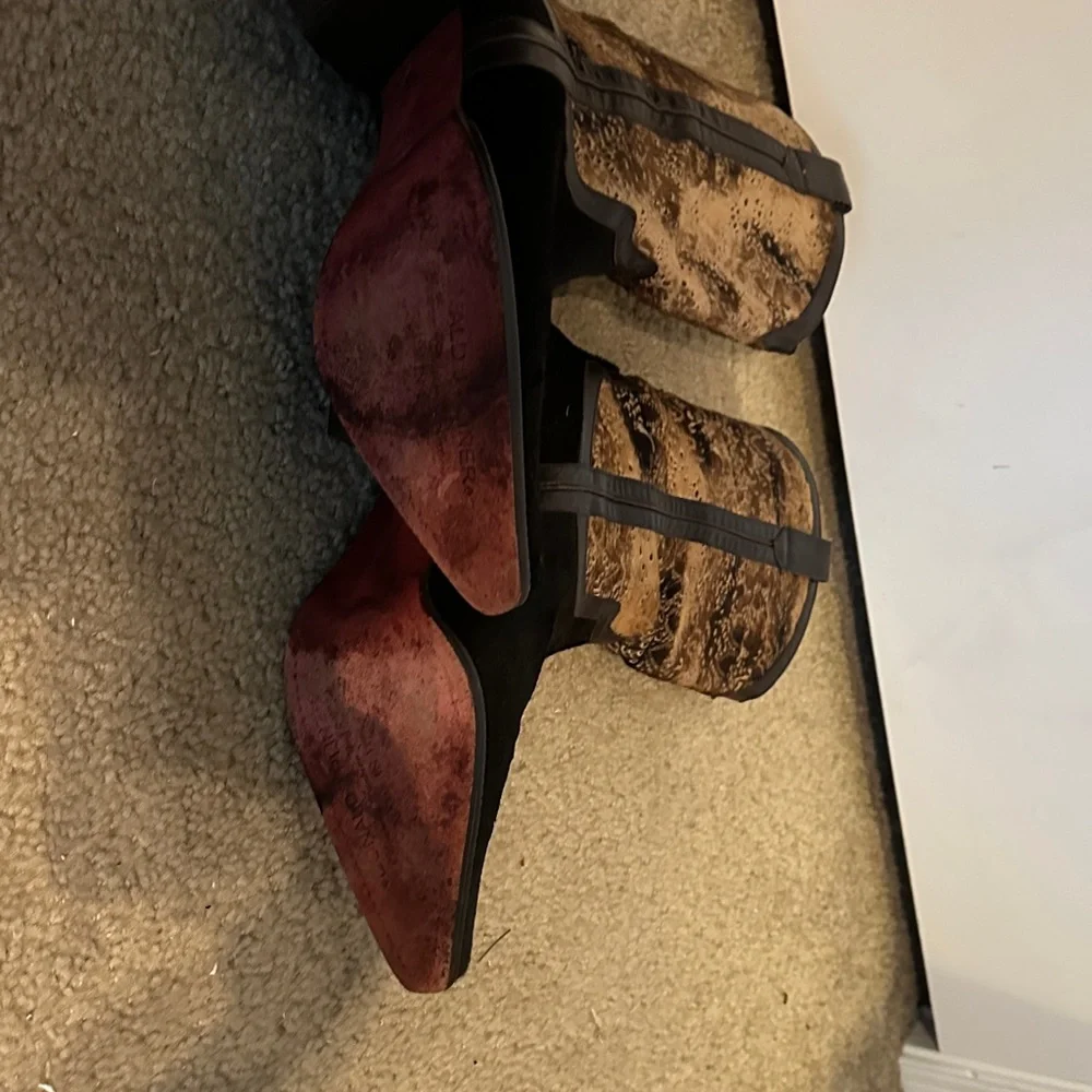 Donald J. Pliner  fur black and Brown Heeled Boots 10.5 - Picture 6 of 7